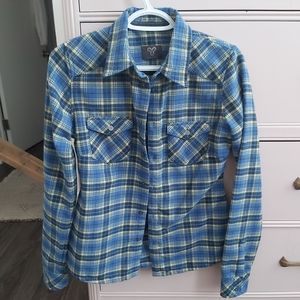 Aritzia TNA Plaid Flannel Button Up Shirt